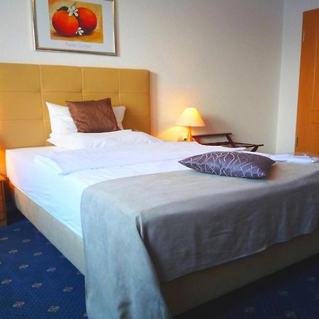 Hotel Abalone Remscheid Luaran gambar