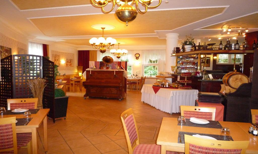 Hotel Abalone Remscheid Luaran gambar